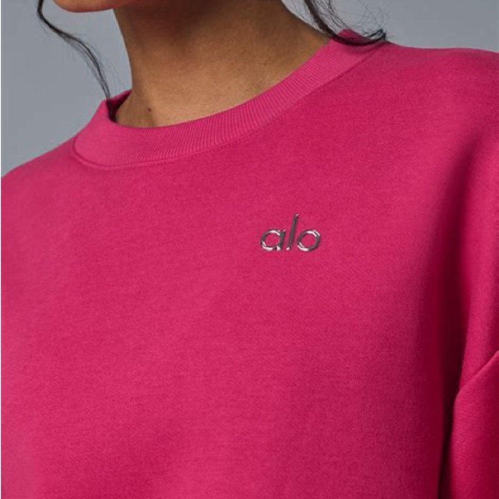 NWOT ALO Accolade Sweatshirt Pink Summer Crush. LIMITED COLOR RELEASE!